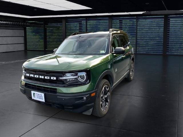 Certified 2024 Ford Bronco Sport Outer Banks w/ Tech Package AWD/4WD image 4