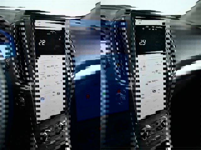 Certified 2023 Ford Edge SEL image 17