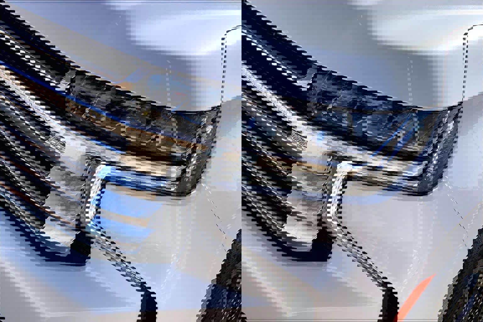 Used 2024 Chevrolet Tahoe High Country w/ Premium Package image 27