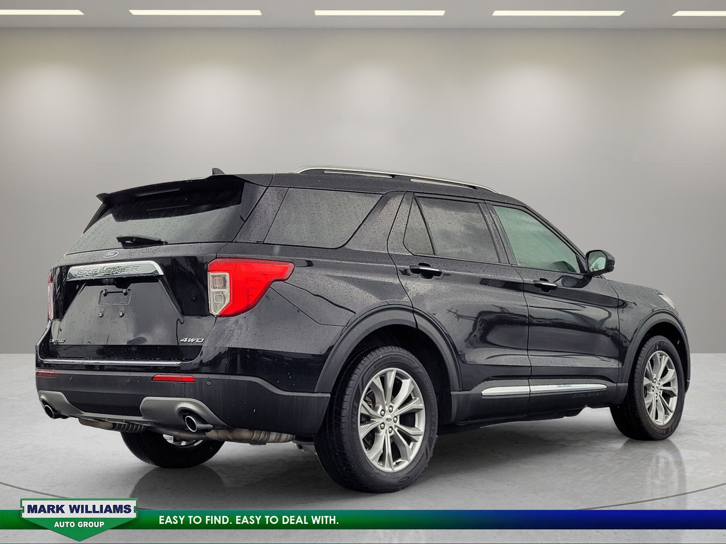 Certified 2022 Ford Explorer Limited AWD/4WD image 4