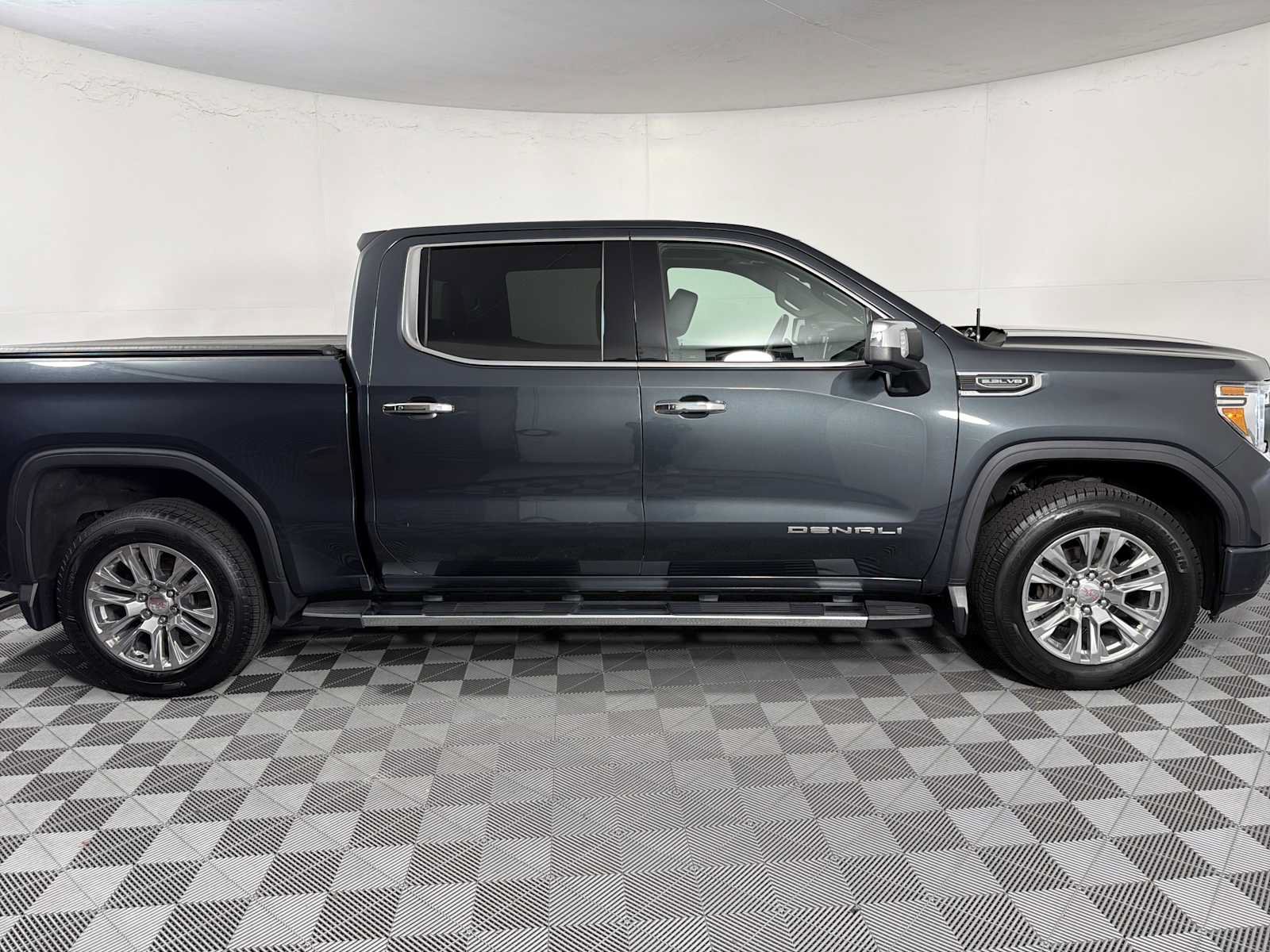 Used 2021 GMC Sierra 1500 Denali AWD/4WD image 12