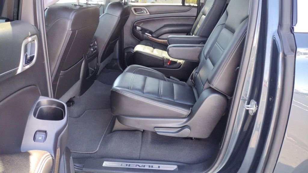 Used 2019 GMC Yukon XL Denali w/ Open Road Package AWD/4WD image 23