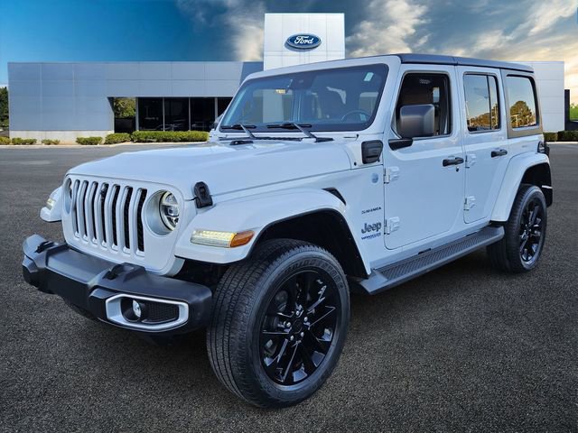 Used 2021 Jeep Wrangler Unlimited Sahara w/ Dual Top Group image 3