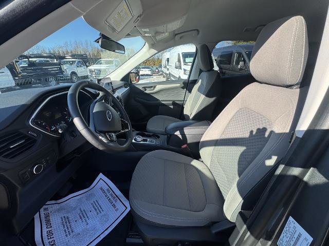Certified 2022 Ford Escape SE w/ Convenience Package image 12