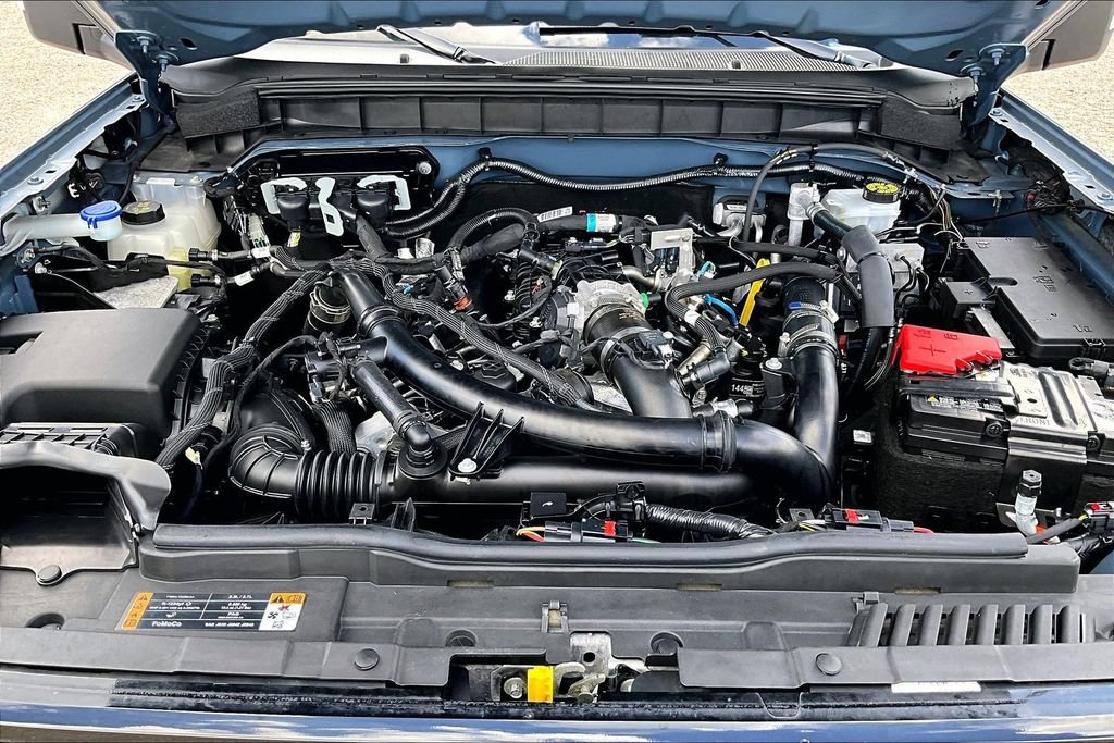 Certified 2025 Ford Bronco Outer Banks AWD/4WD image 10