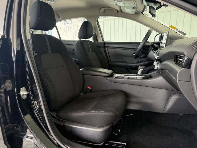 Used 2024 Nissan Sentra SV FWD image 7