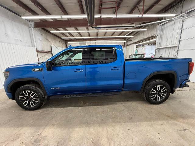 Used 2022 GMC Sierra 1500 AT4 w/ AT4 Premium Package AWD/4WD image 5