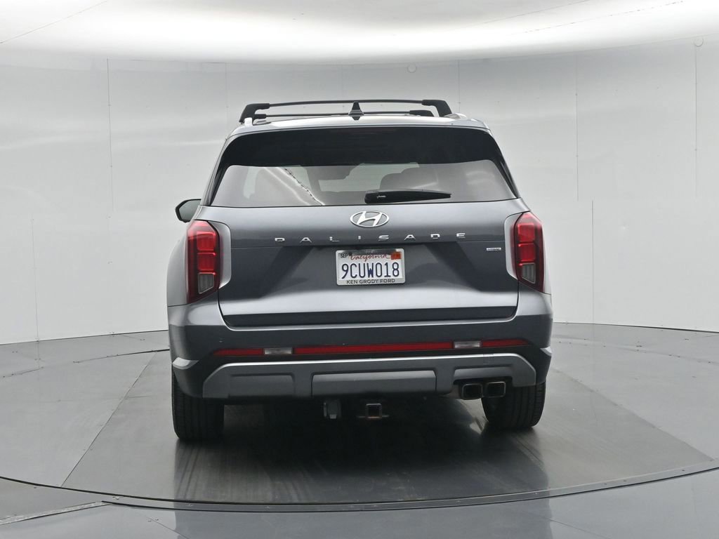 Used 2023 Hyundai Palisade Limited w/ Cargo Package AWD/4WD image 12