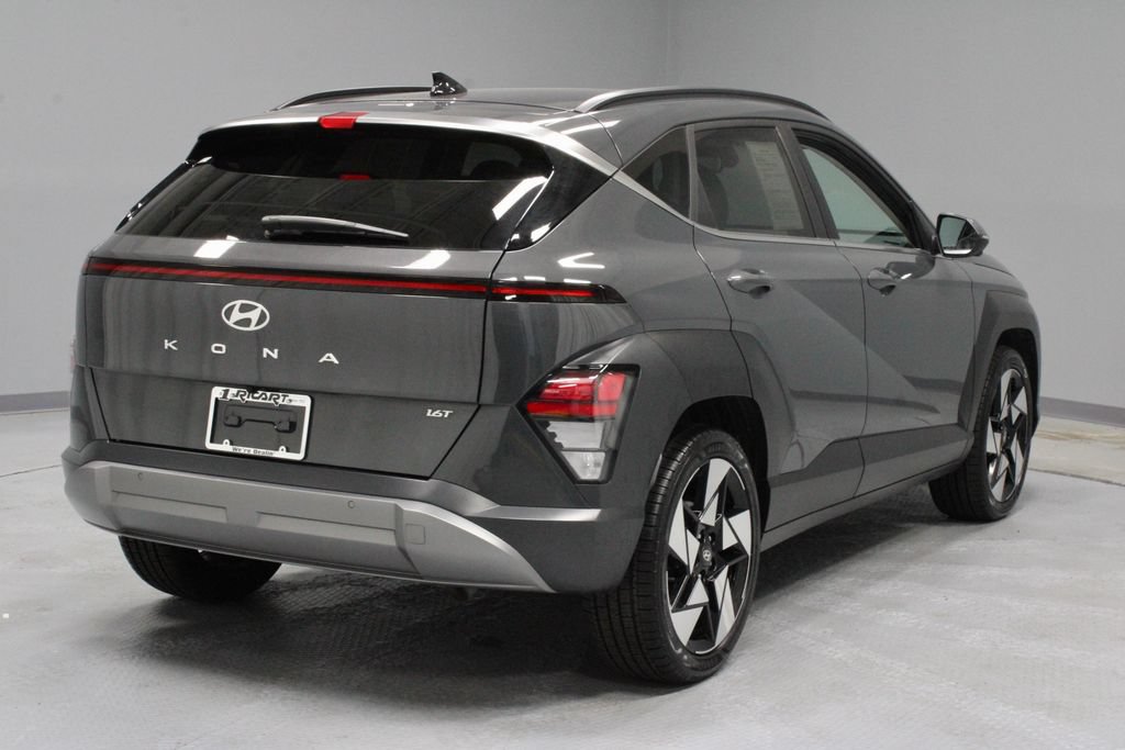 Used 2024 Hyundai Kona Limited FWD image 12