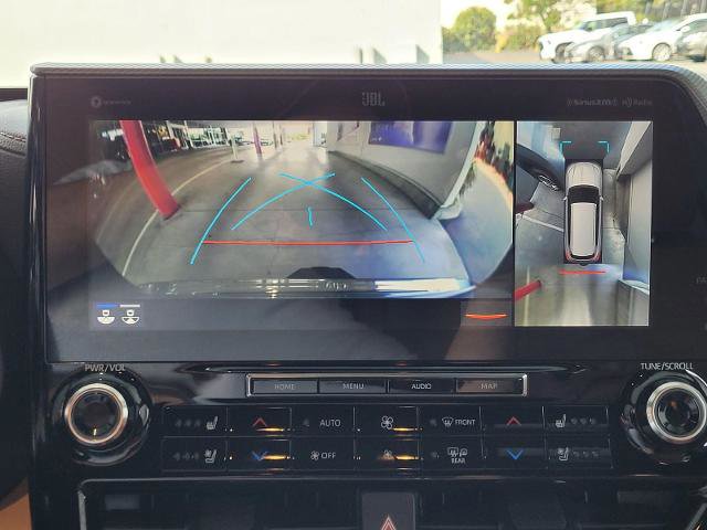 Used 2022 Toyota Highlander Platinum AWD/4WD image 13