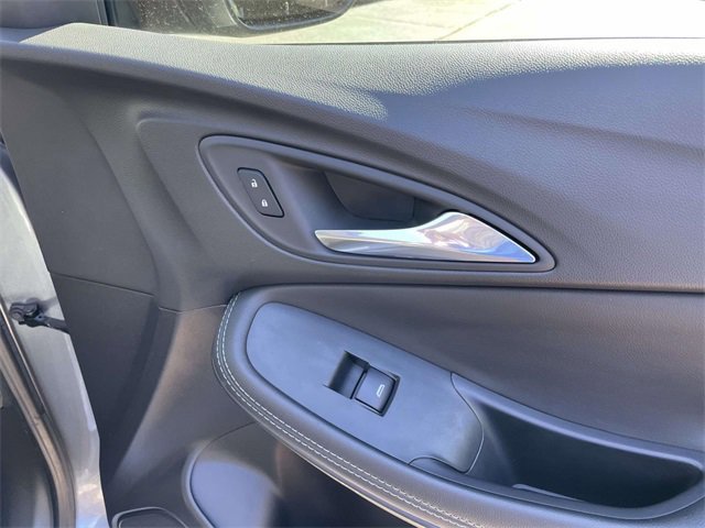 Used 2021 Buick Encore GX Select w/ Sport Touring Package image 37