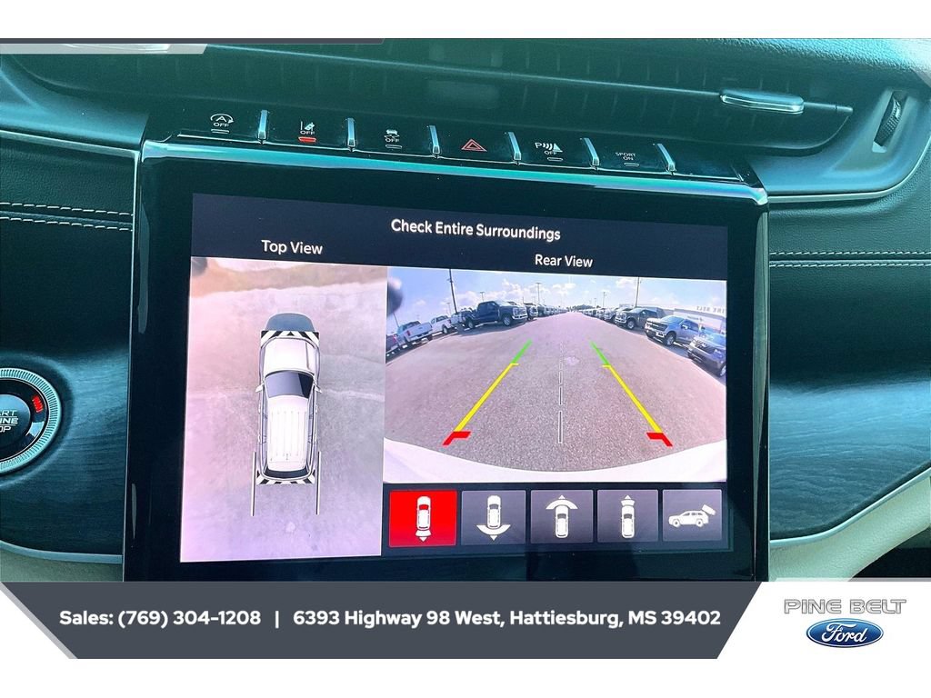 Used 2025 Jeep Grand Cherokee L Limited w/ Luxury Tech Group II RWD image 15