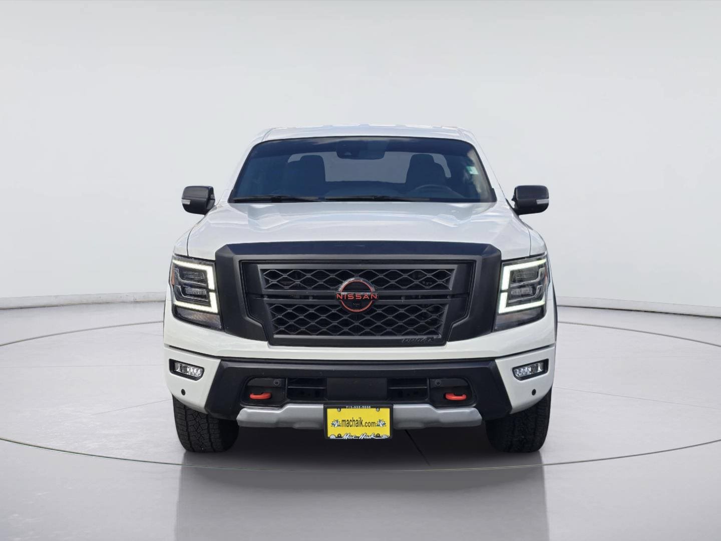 Used 2024 Nissan Titan PRO-4X w/ Pro-4x Convenience Package AWD/4WD video 2