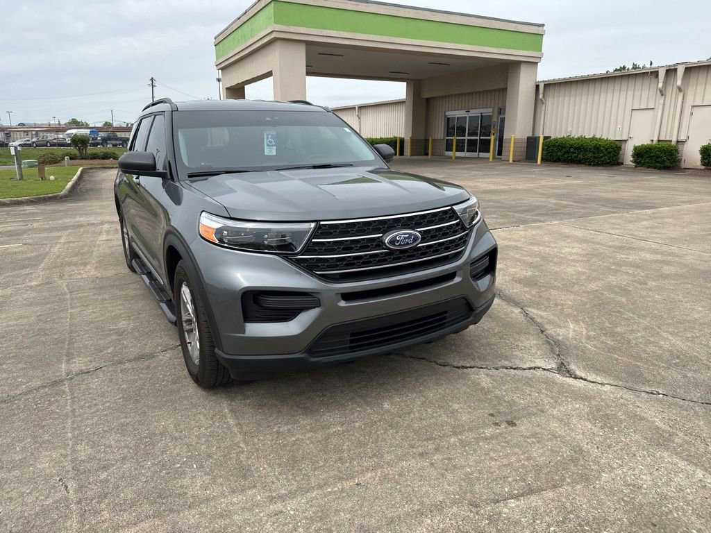 Certified 2022 Ford Explorer XLT image 12