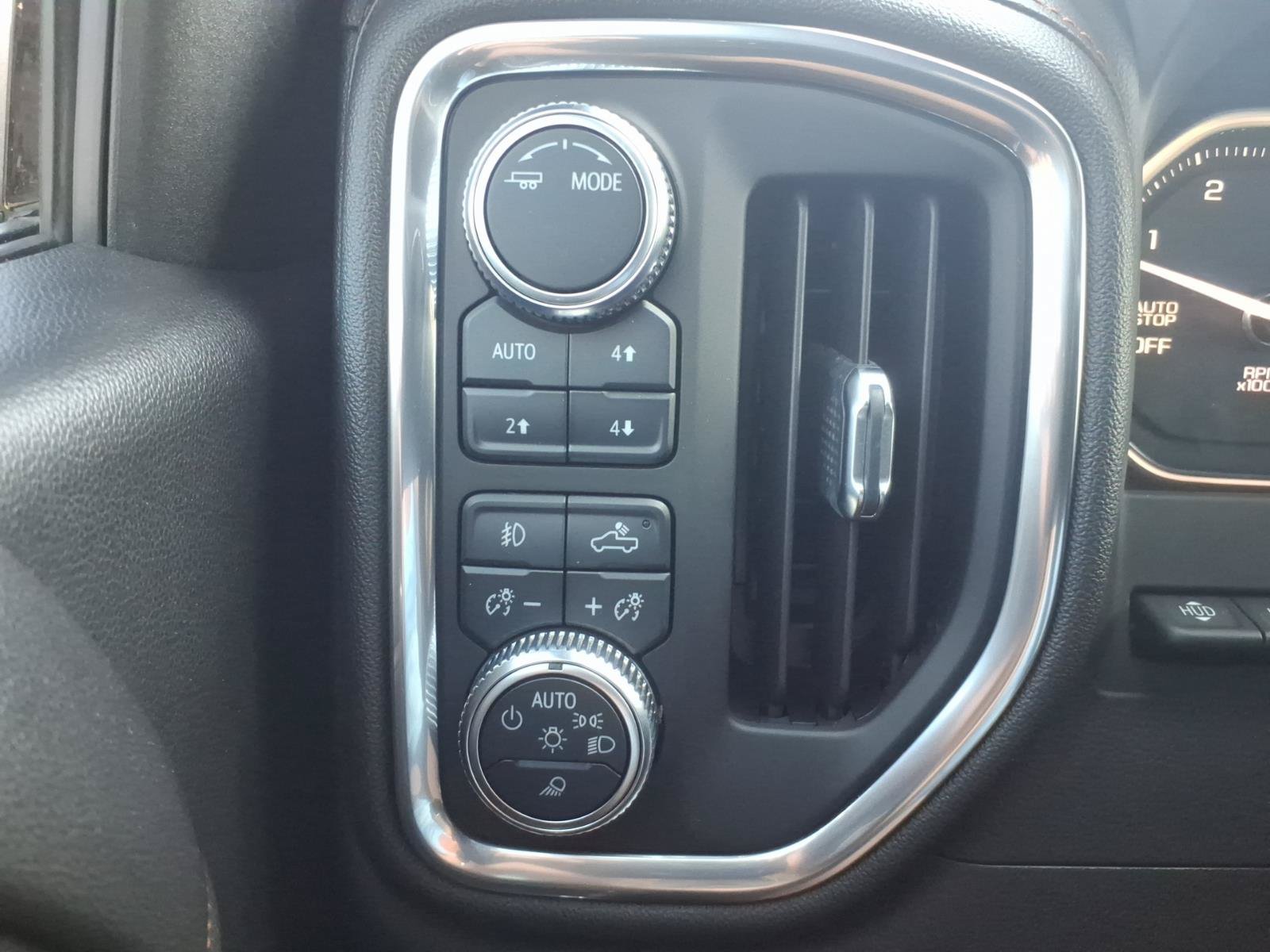 Used 2021 GMC Sierra 1500 AT4 w/ AT4 Premium Package AWD/4WD image 18