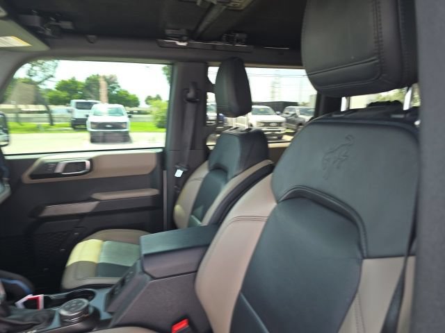 Certified 2022 Ford Bronco Wildtrak AWD/4WD image 8