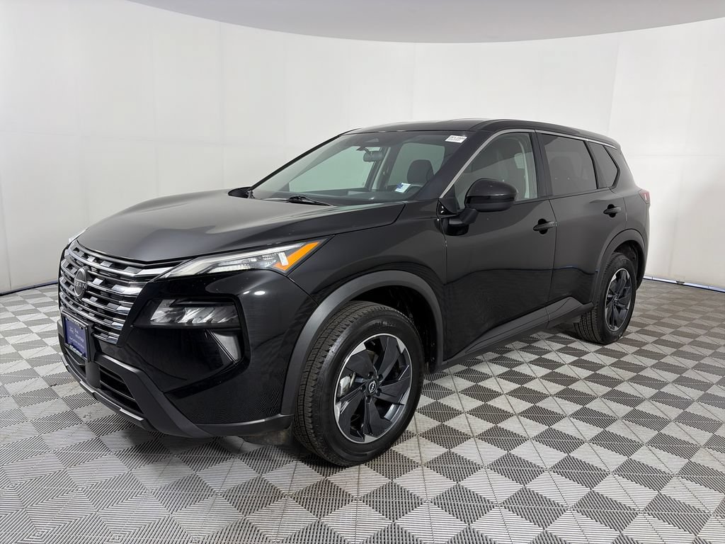 Used 2024 Nissan Rogue SV AWD/4WD image 3