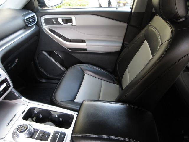 Certified 2023 Ford Explorer XLT w/ Equipment Group 202A image 24