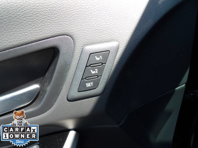 Used 2026 Toyota Sienna Limited FWD image 32