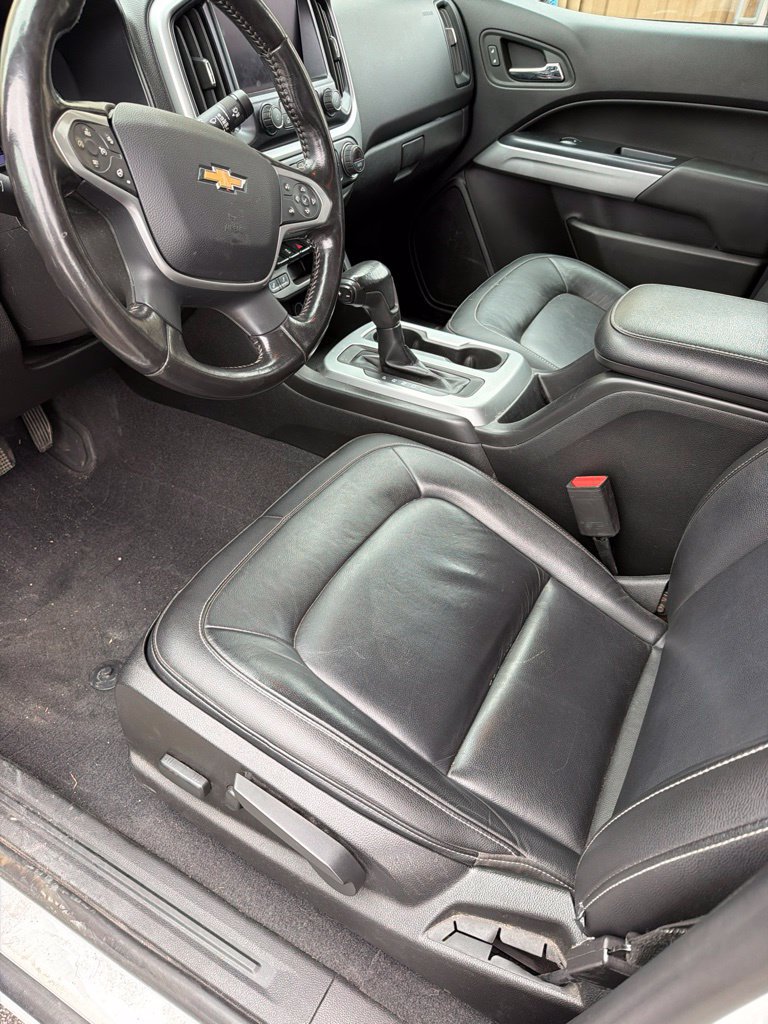 Used 2020 Chevrolet Colorado LT w/ Luxury Package AWD/4WD image 2