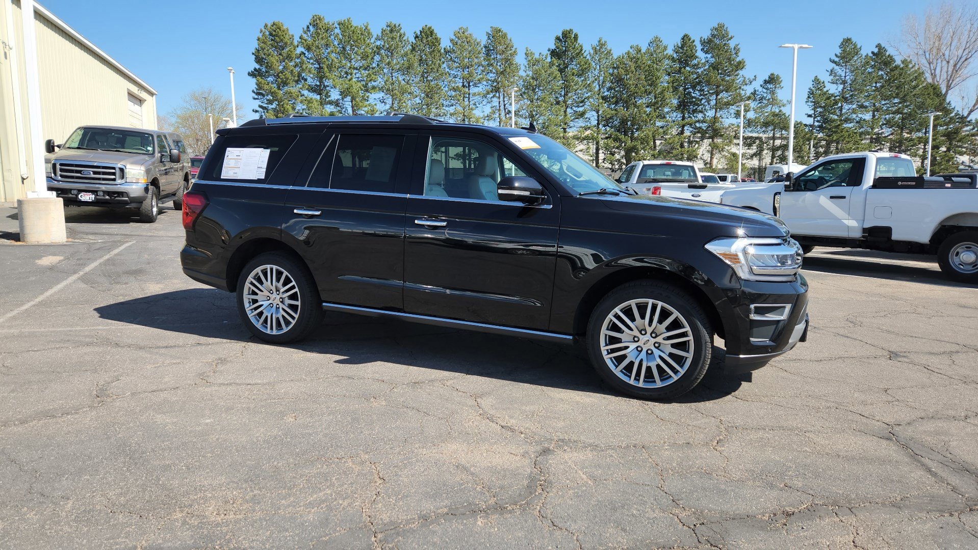 Certified 2024 Ford Expedition Limited image 18