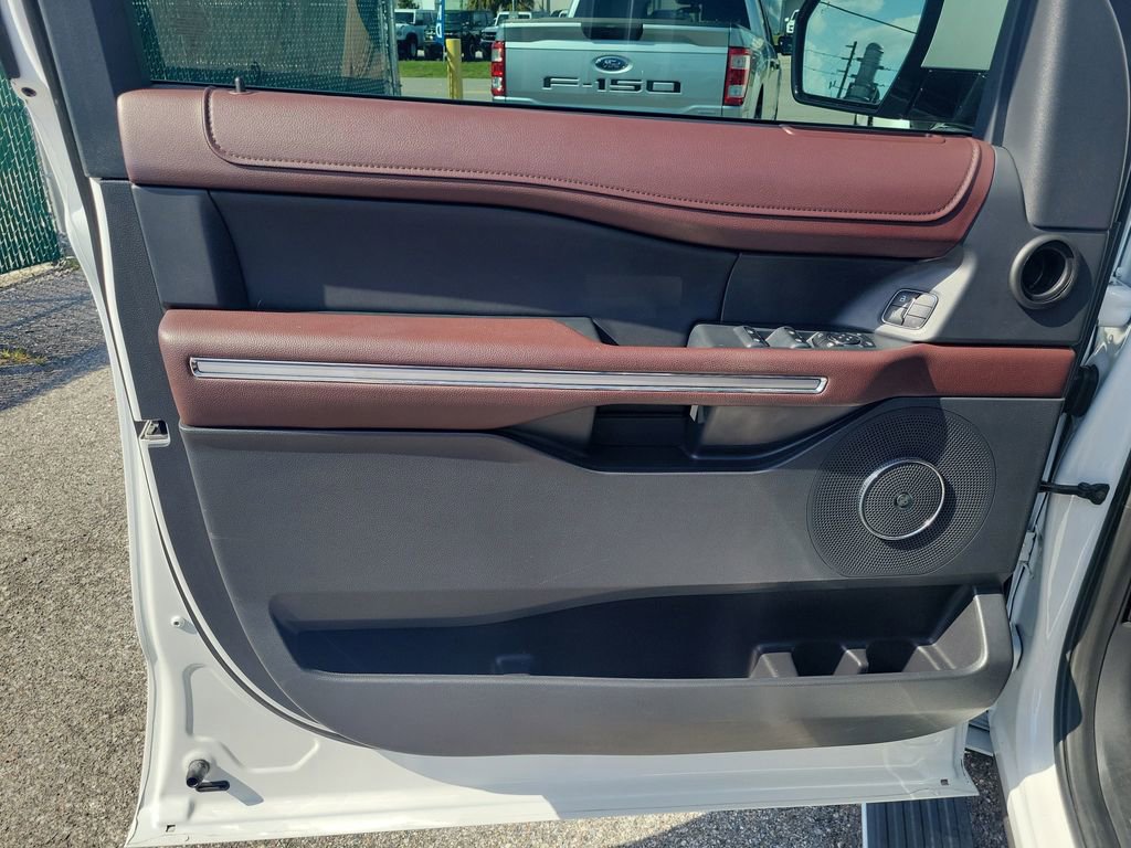 Certified 2024 Ford Expedition Limited RWD image 22