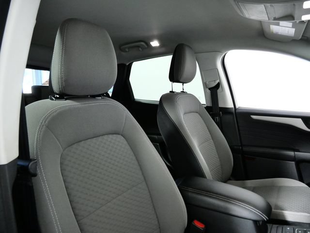 Certified 2022 Ford Escape SE w/ Cold Weather Package FWD image 11