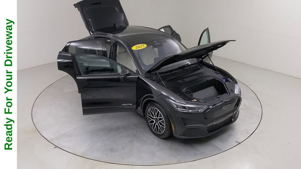 Certified 2025 Ford Mustang Mach-E Premium image 43