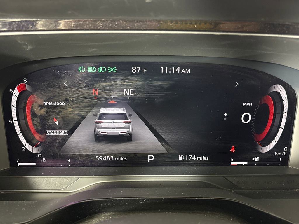 Used 2023 Nissan Pathfinder Platinum FWD image 21