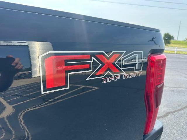 Certified 2019 Ford F250 Platinum w/ Platinum Ultimate Package AWD/4WD image 25