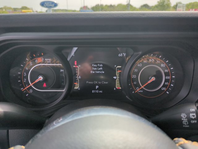 Used 2024 Jeep Wrangler Unlimited Sahara w/ Safety Group image 19