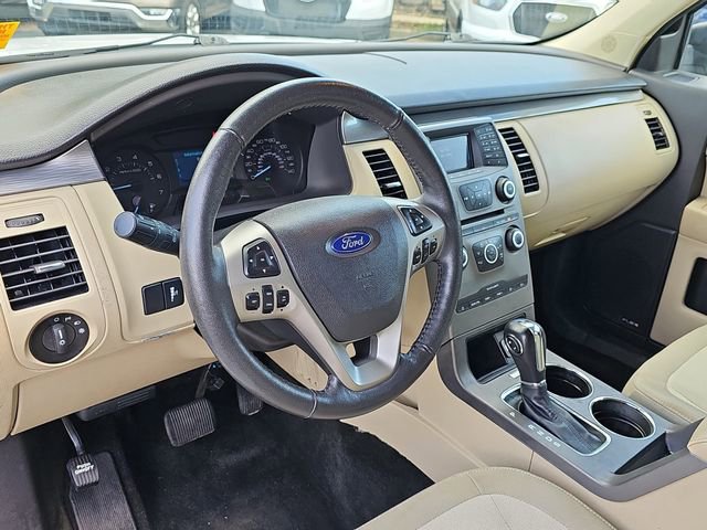 Certified 2018 Ford Flex SE FWD image 16