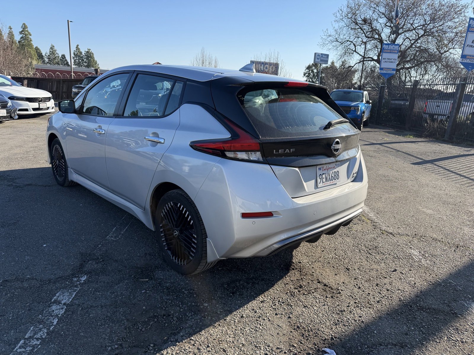 Used 2023 Nissan Leaf SV Plus image 3