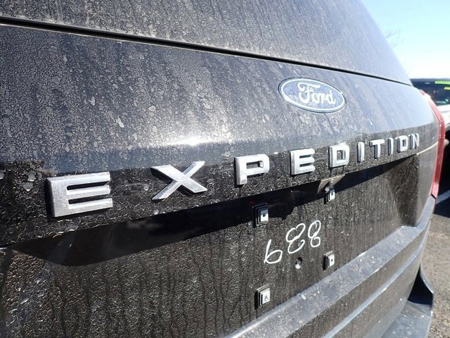 Certified 2025 Ford Expedition Active image 9