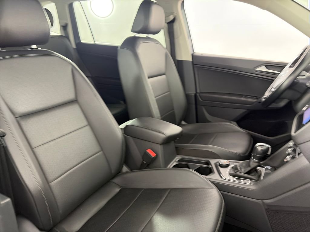 Used 2019 Volkswagen Tiguan SEL AWD/4WD image 31