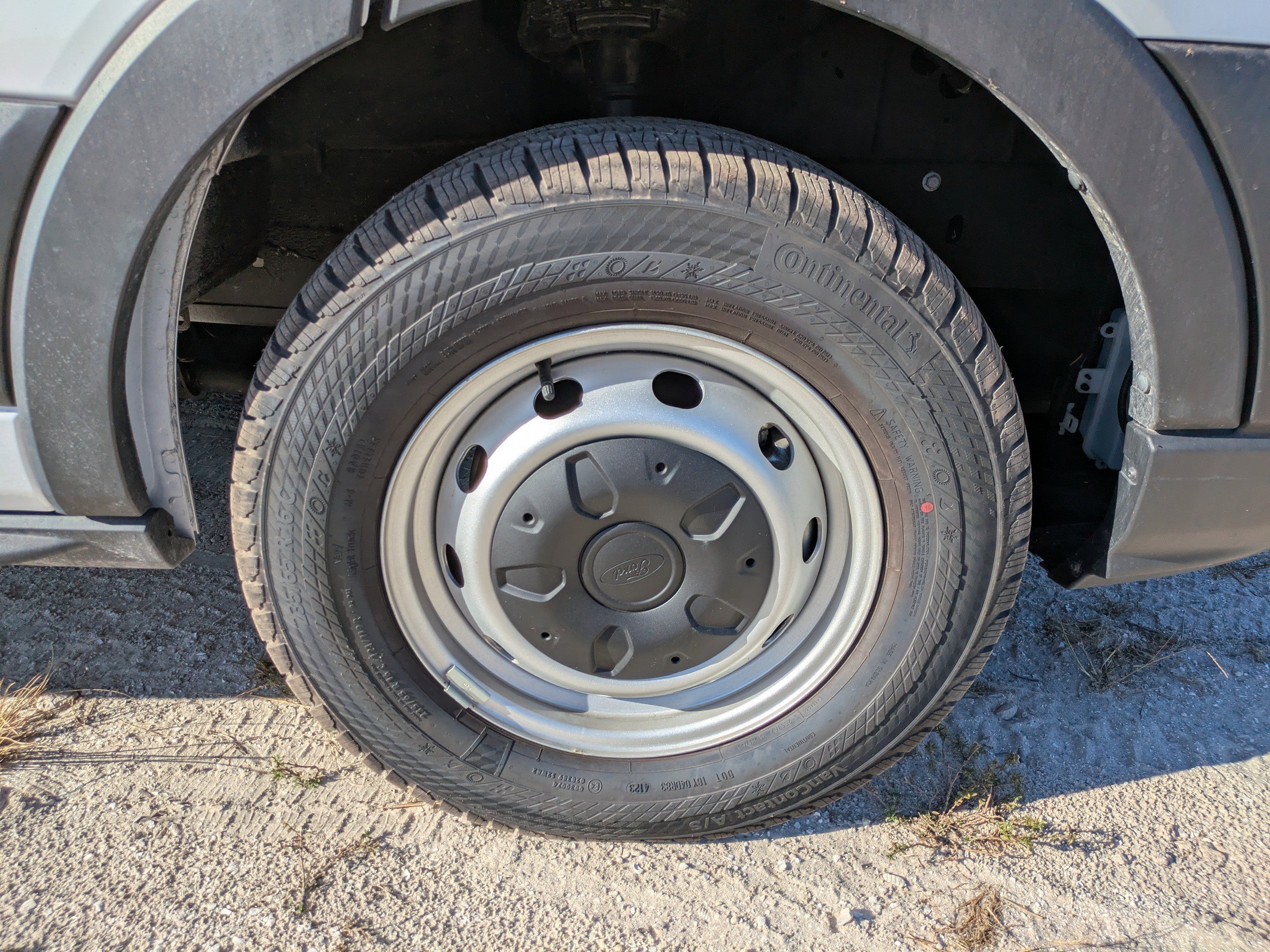 Certified 2024 Ford Transit 150 Low Roof image 12