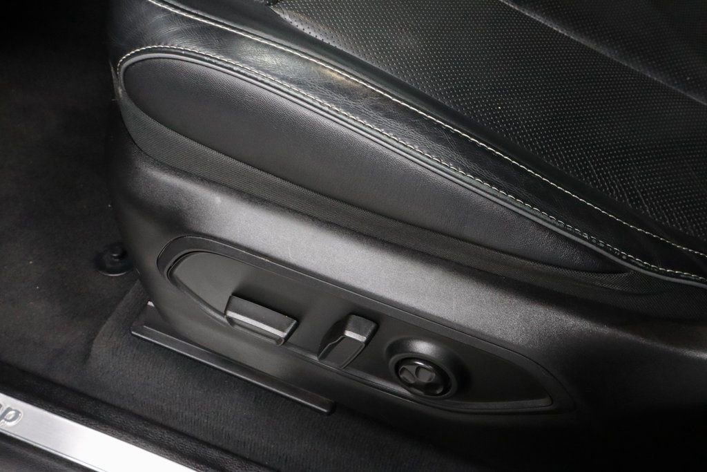 Used 2023 Jeep Grand Cherokee Overland image 25