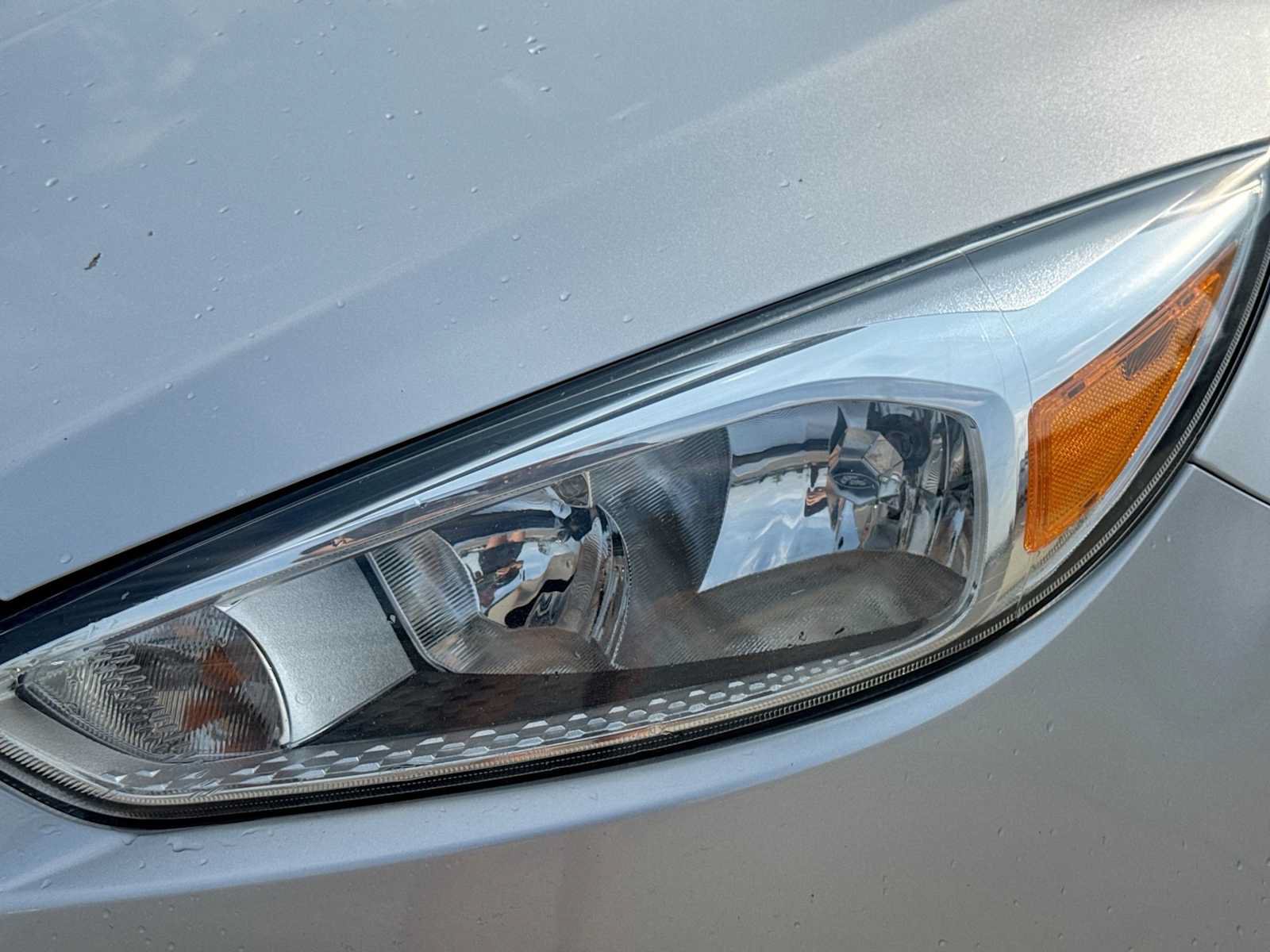 Certified 2018 Ford Focus S FWD image 10