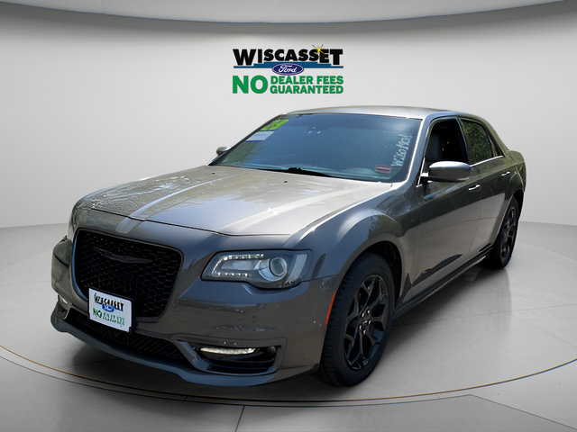 Used 2023 Chrysler 300 Touring L w/ Popular Equipment Group AWD/4WD image 18