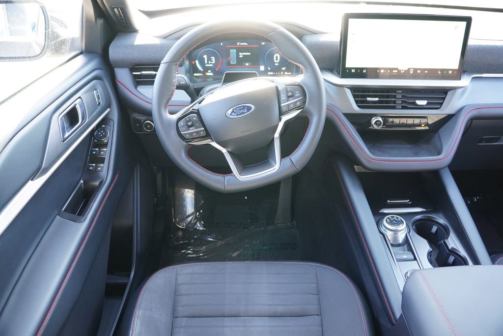 Certified 2025 Ford Explorer ST-Line AWD/4WD image 21