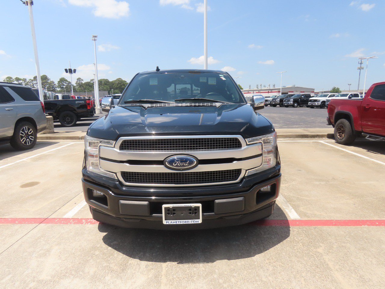 Certified 2018 Ford F150 Platinum w/ Equipment Group 701A Luxury RWD image 5