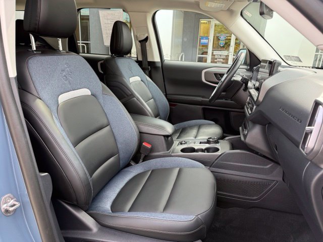 Certified 2025 Ford Bronco Sport Outer Banks w/ Outer Banks Tech Package+ AWD/4WD image 35