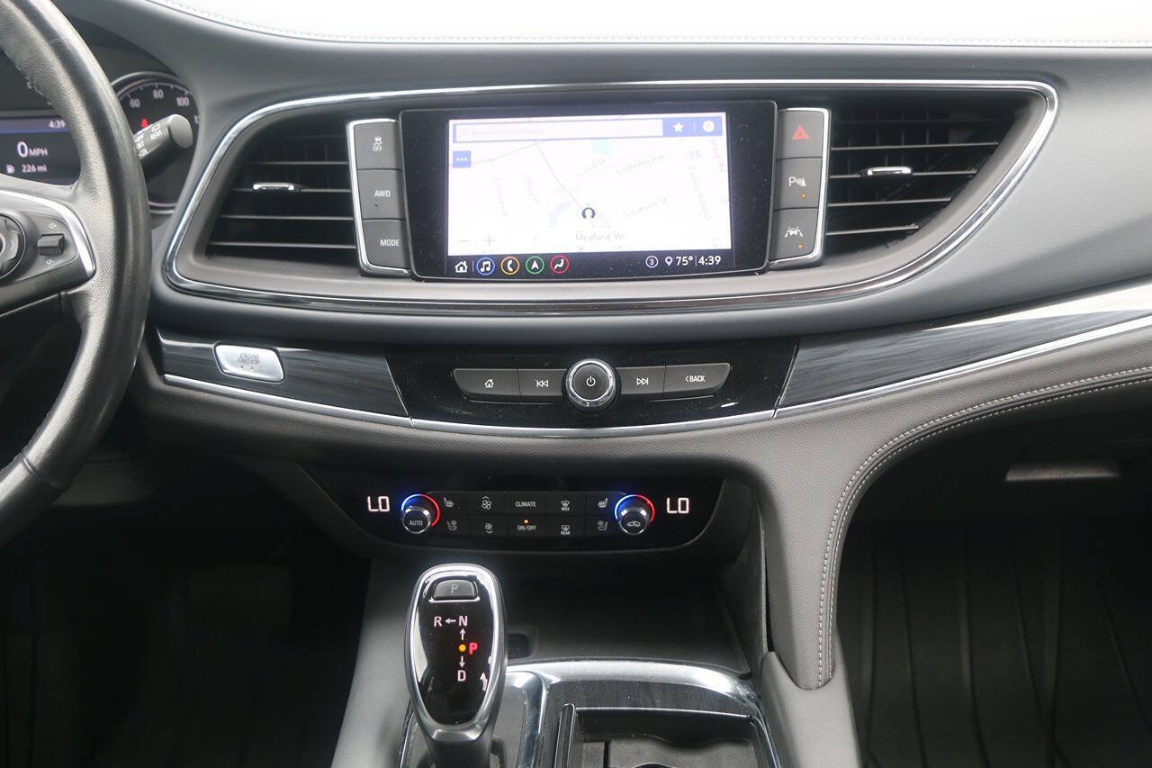 Used 2021 Buick Enclave Premium w/ Sun and Sites Package AWD/4WD image 26