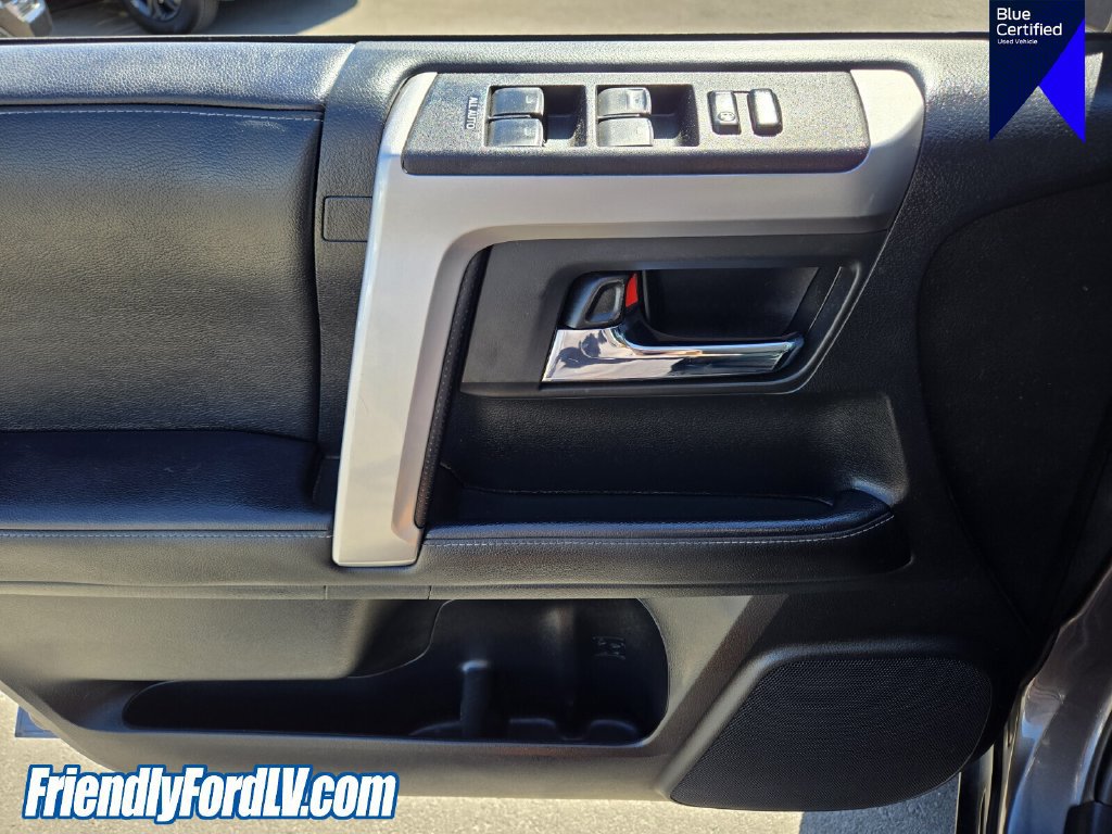 Used 2022 Toyota 4Runner SR5 Premium AWD/4WD image 20