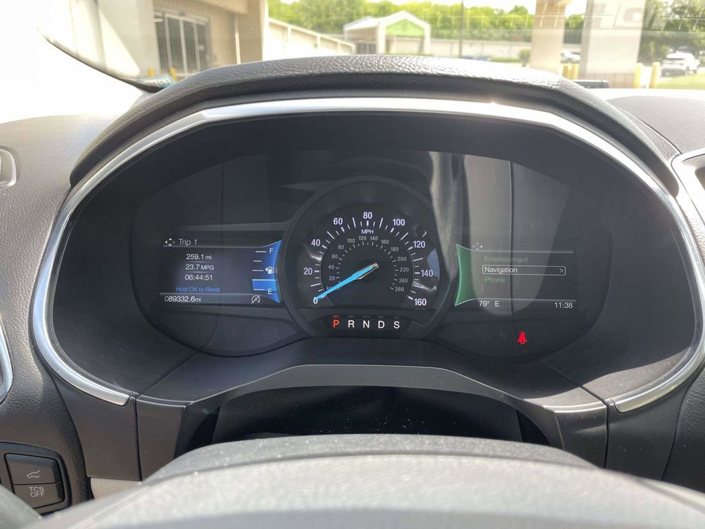 Certified 2019 Ford Edge Titanium w/ Equipment Group 301A image 30