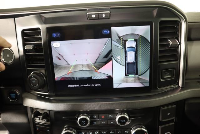 Certified 2025 Ford F450 Platinum w/ FX4 Off-Road Package image 73