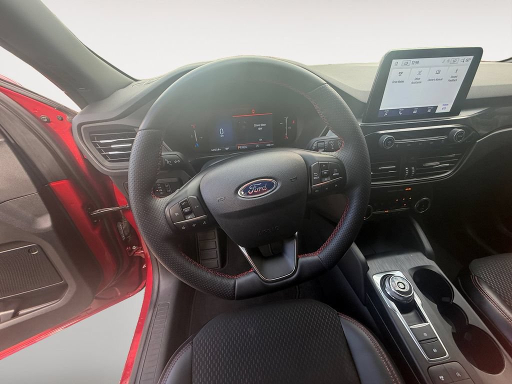 Certified 2025 Ford Escape ST-Line Select AWD/4WD image 13