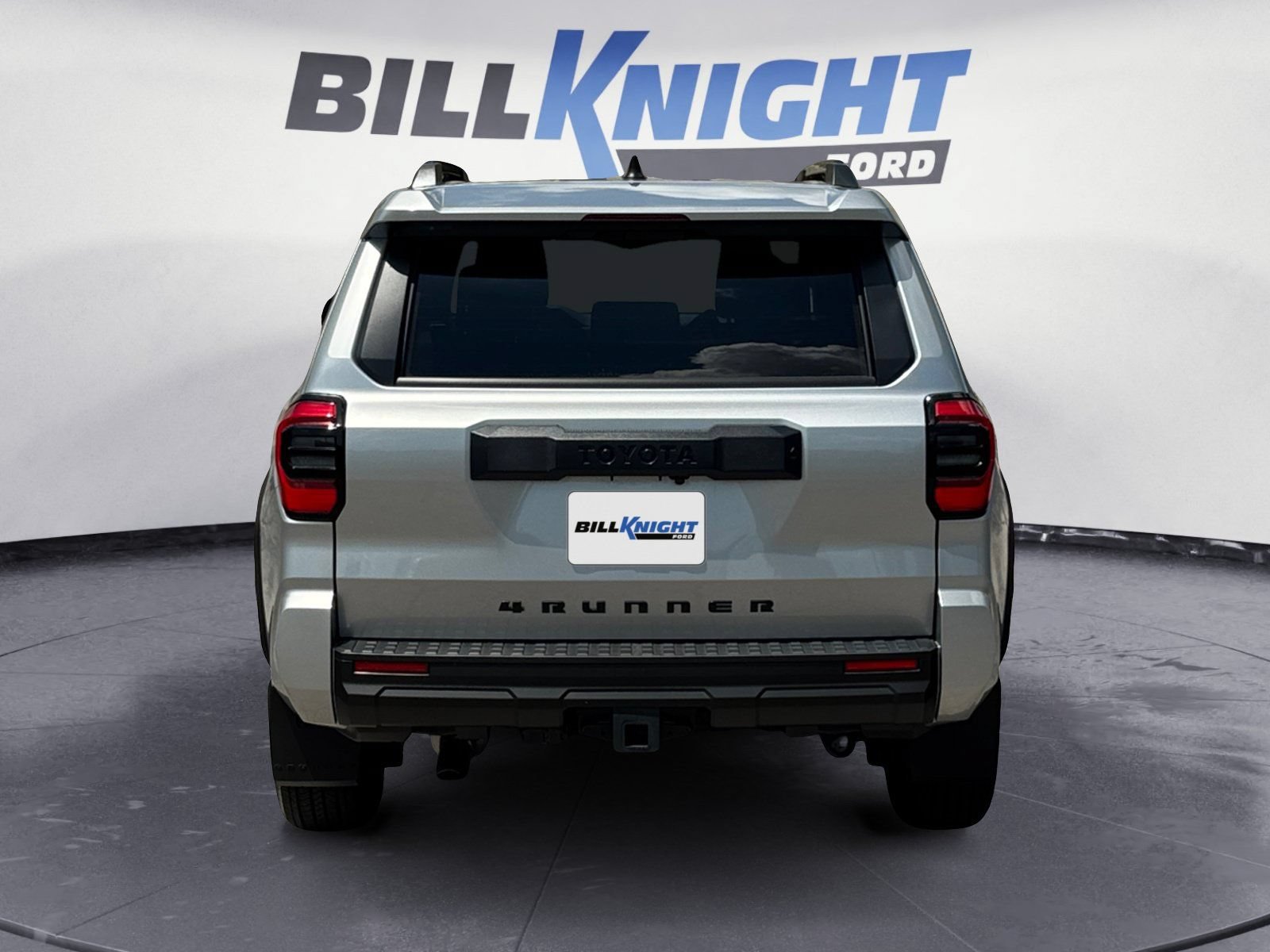 Used 2026 Toyota 4Runner SR5 AWD/4WD image 4