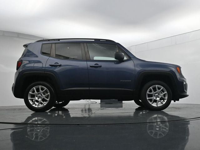 Used 2022 Jeep Renegade Sport w/ Sport Appearance Group AWD/4WD image 41