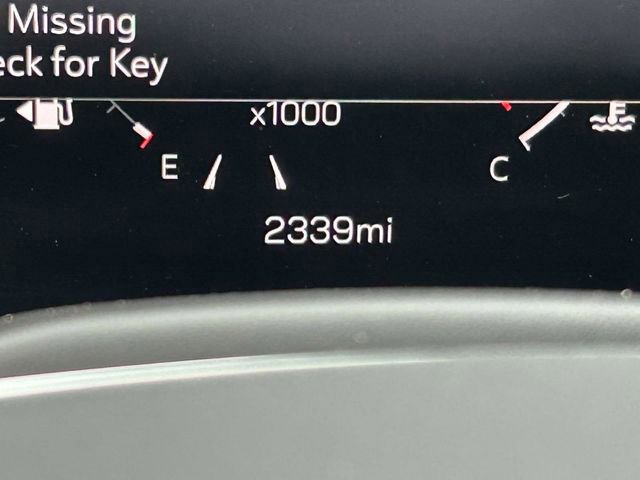 Used 2026 GMC Yukon XL Denali w/ Sun & Power Step Package image 24